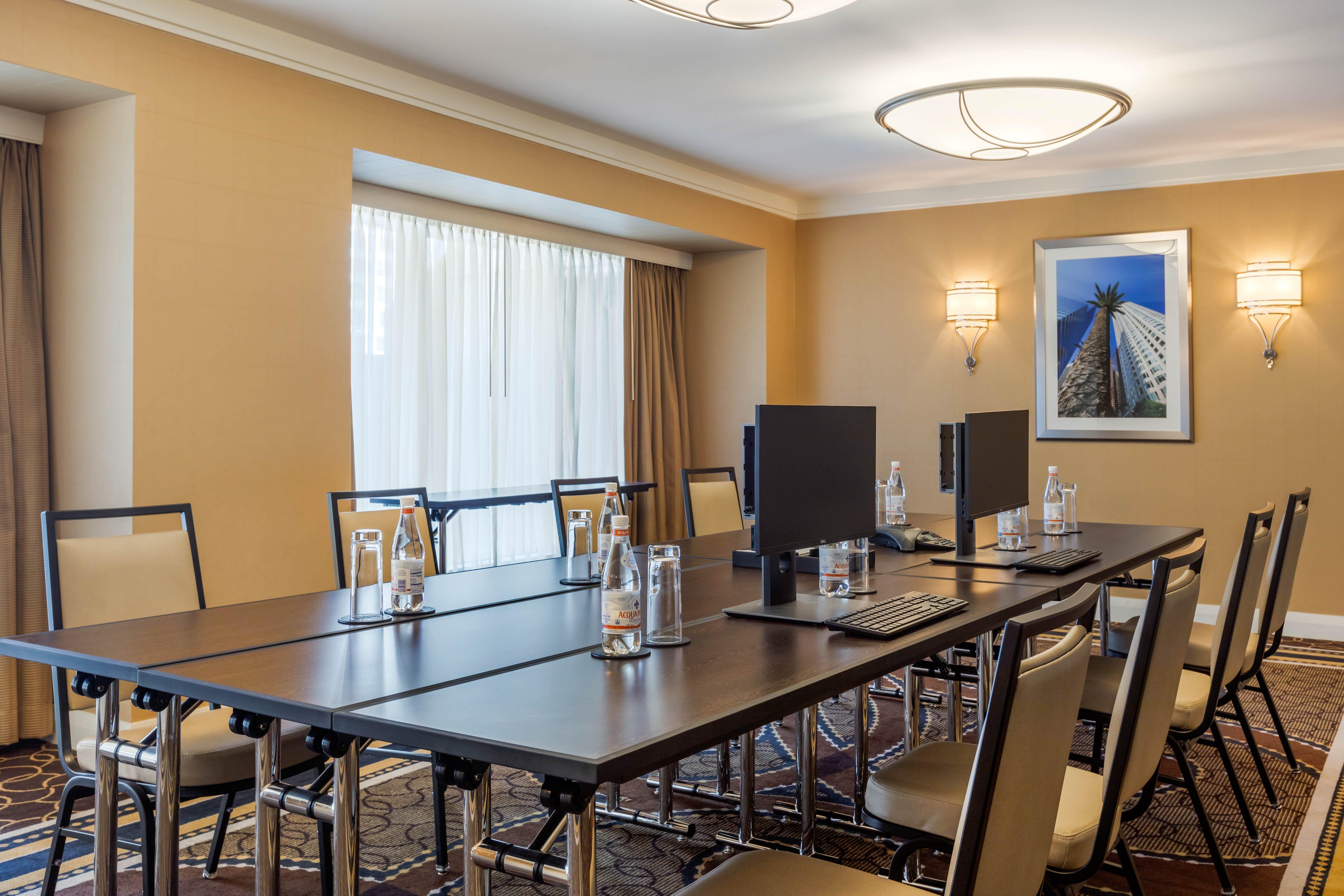 Omni Los Angeles Hotel Экстерьер фото
